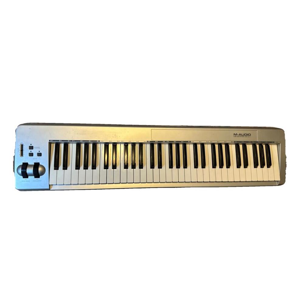 M AUDIO Keystation 61ES Semi-Weighted USB MIDI Controller Keyboard w/ USB Cord